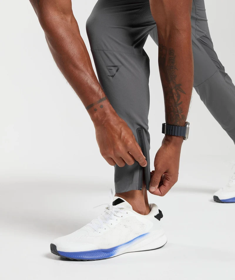 Gymshark Hybrid Woven Joggers - Grey