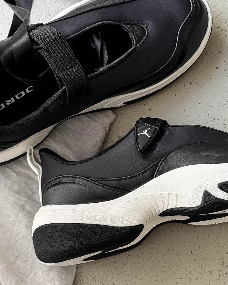 Nike Wmns Jordan Pointe