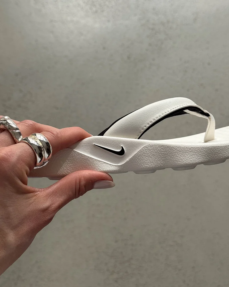 Nike Wmns Marina