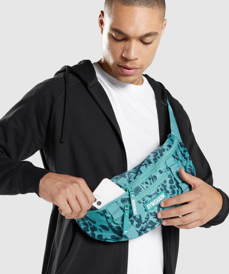 Gymshark Adapt Animal Graphic Sling Bag - Fauna Teal