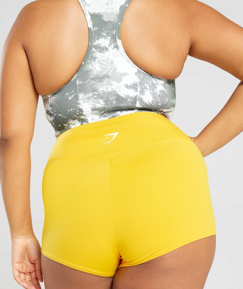 Gymshark Training Short Length Shorts - Yellow