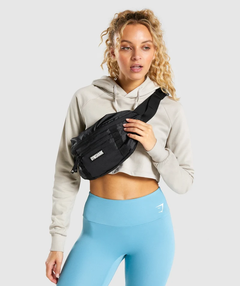 Gymshark Sleek Sling Bag - Black