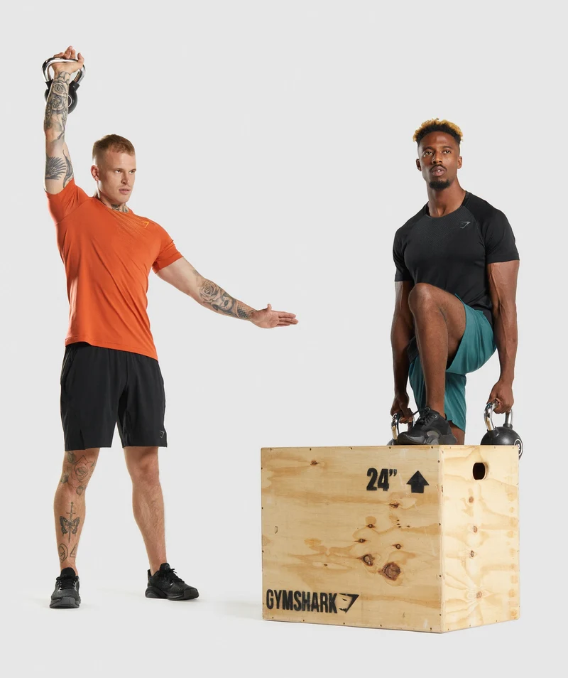 Gymshark Apex Contrast T-Shirt - Red