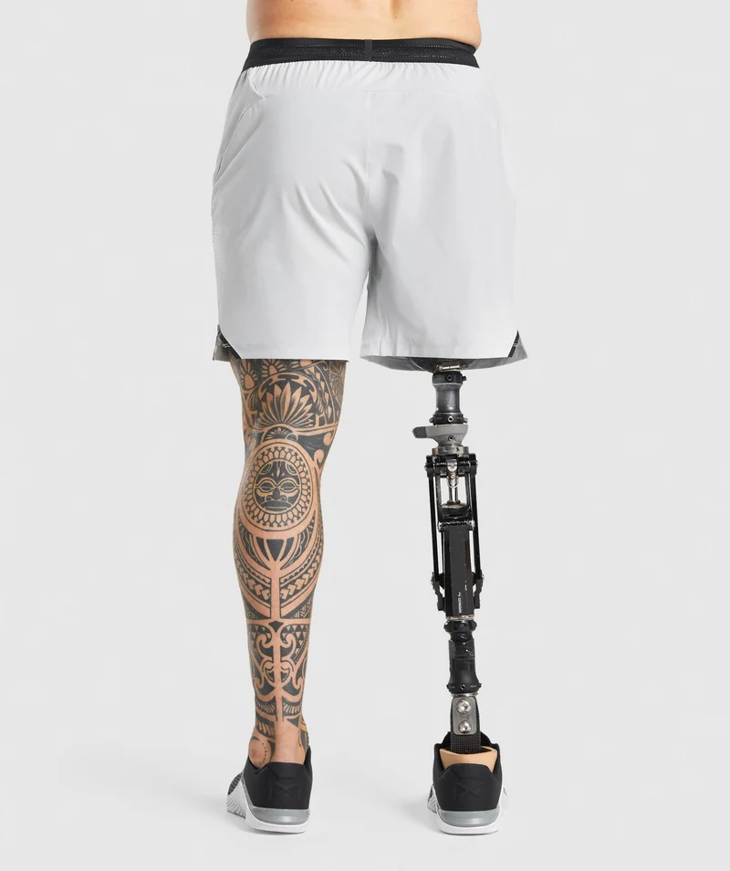 Gymshark Apex 7" Perform Shorts - Light Grey