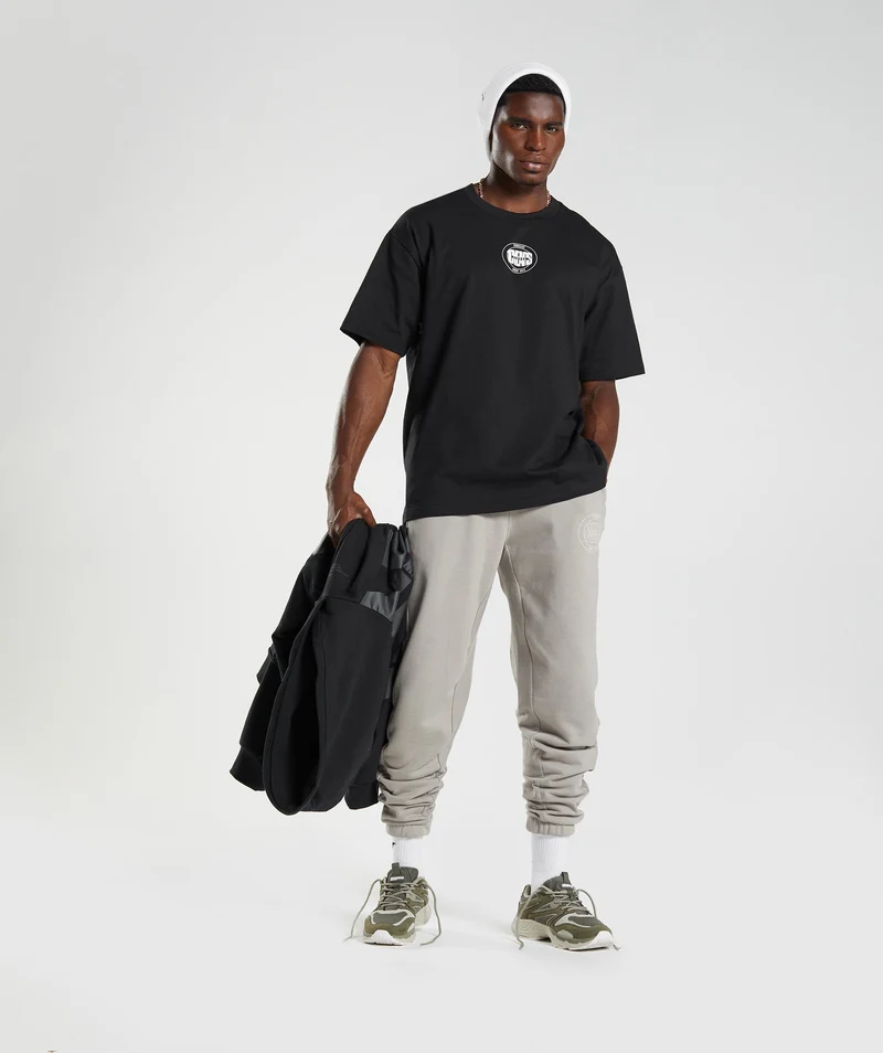 Gymshark GS10 Year Oversized T-Shirt - Black