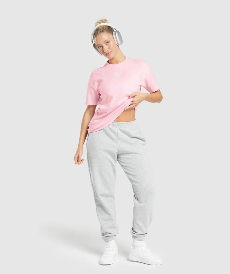 Gymshark Love Hearts Oversized T-Shirt - Dolly Pink