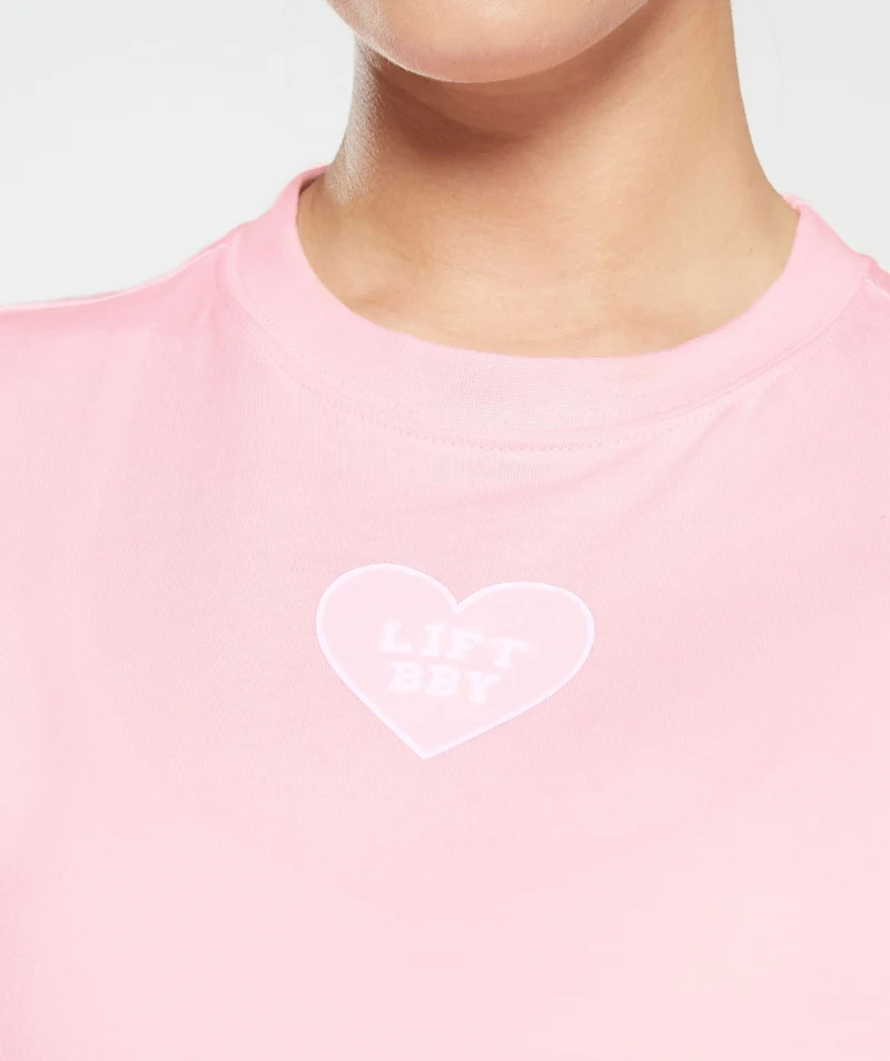 Gymshark Love Hearts Oversized T-Shirt - Dolly Pink