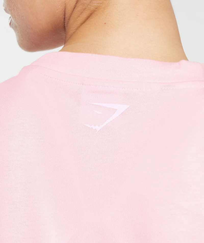Gymshark Love Hearts Oversized T-Shirt - Dolly Pink