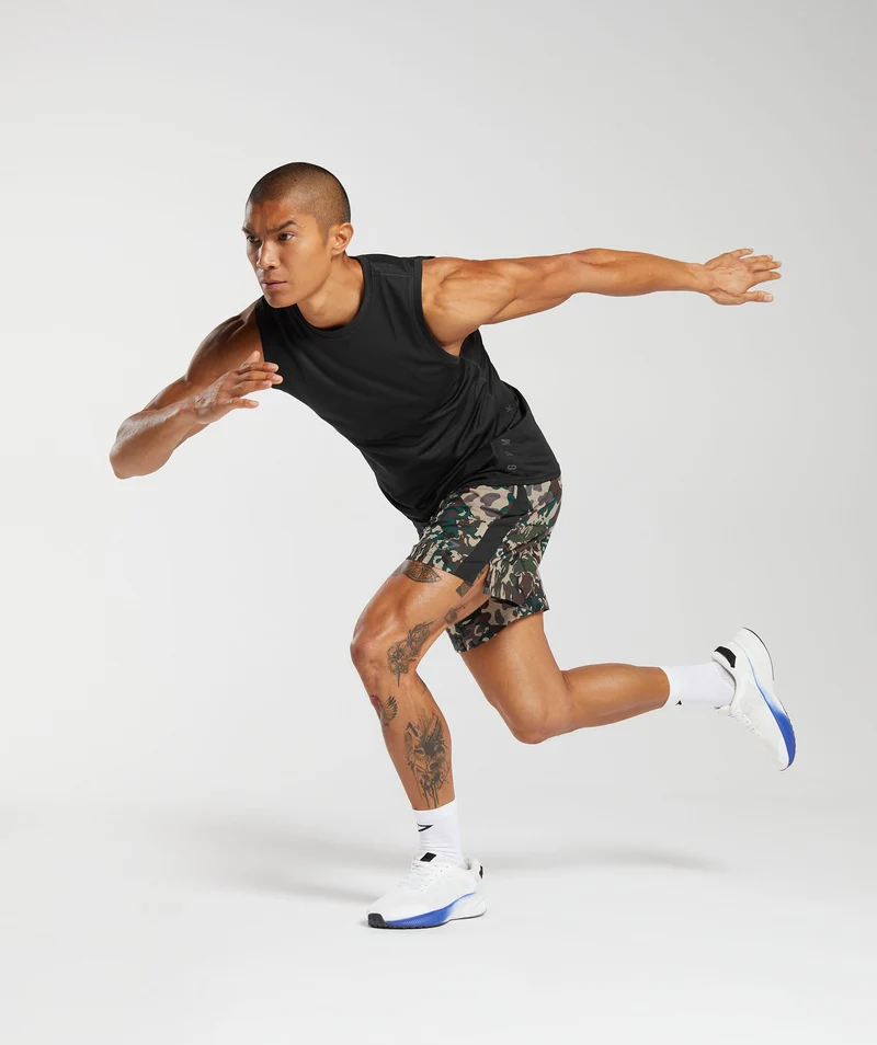 Gymshark Sport 7" Shorts - Cement Brown/Black Print