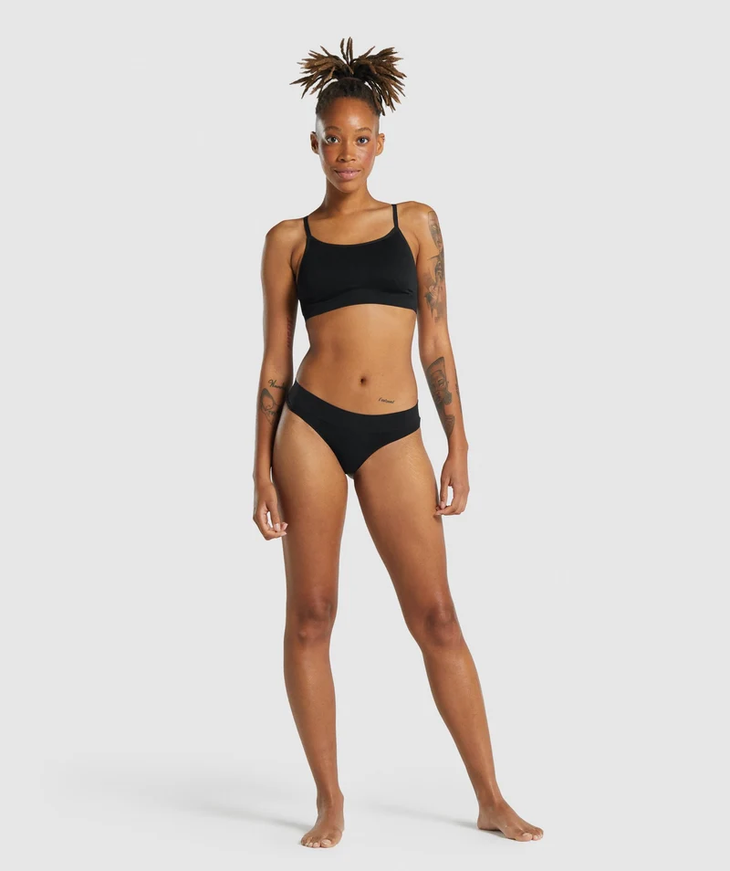 Gymshark Seamless Scoop Neck Bralette- Black