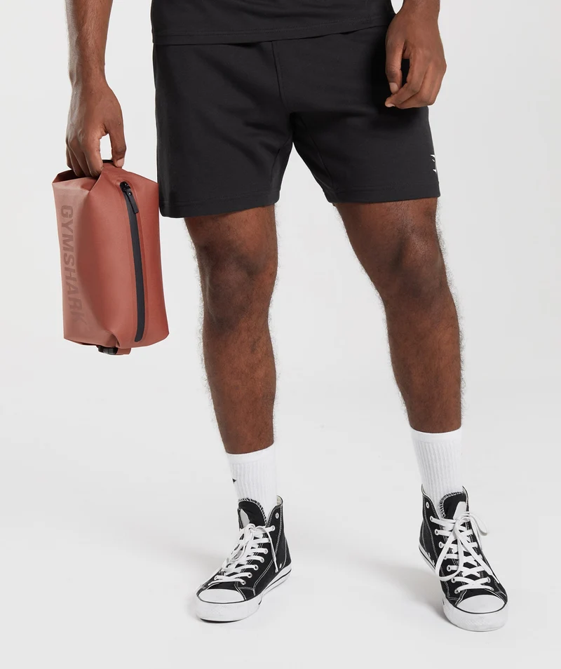Gymshark X-Series Toiletry Bag - Persimmon Red