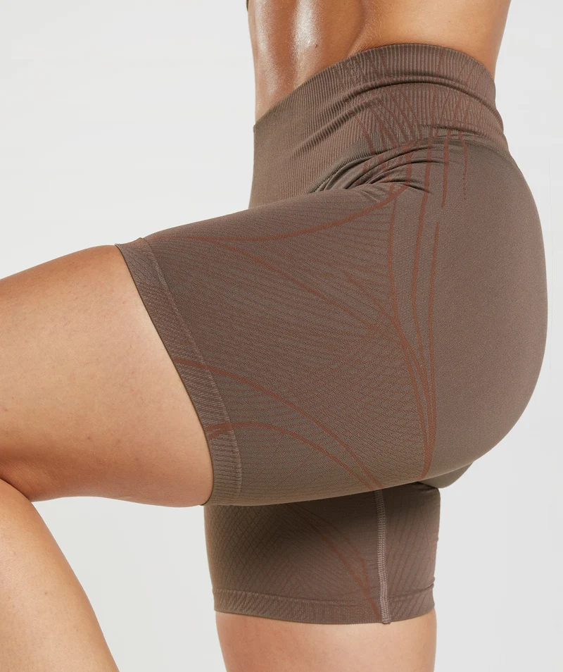 Gymshark Apex Seamless Shorts - Truffle Brown/Cherry Brown