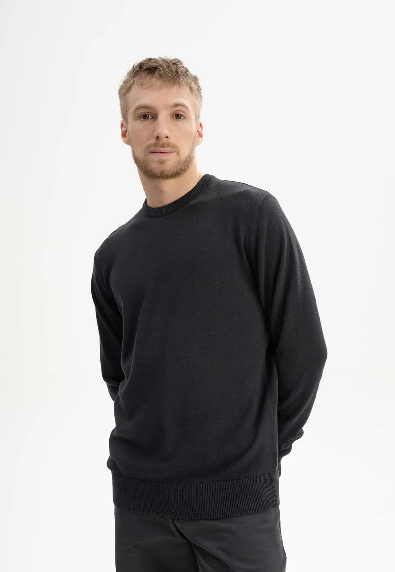 Mela Feinstrick-Pullover Himal