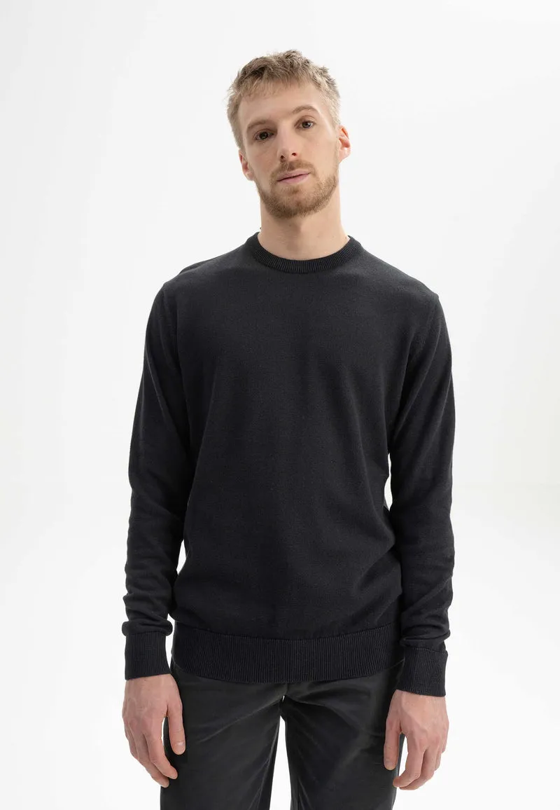 Mela Feinstrick-Pullover Himal