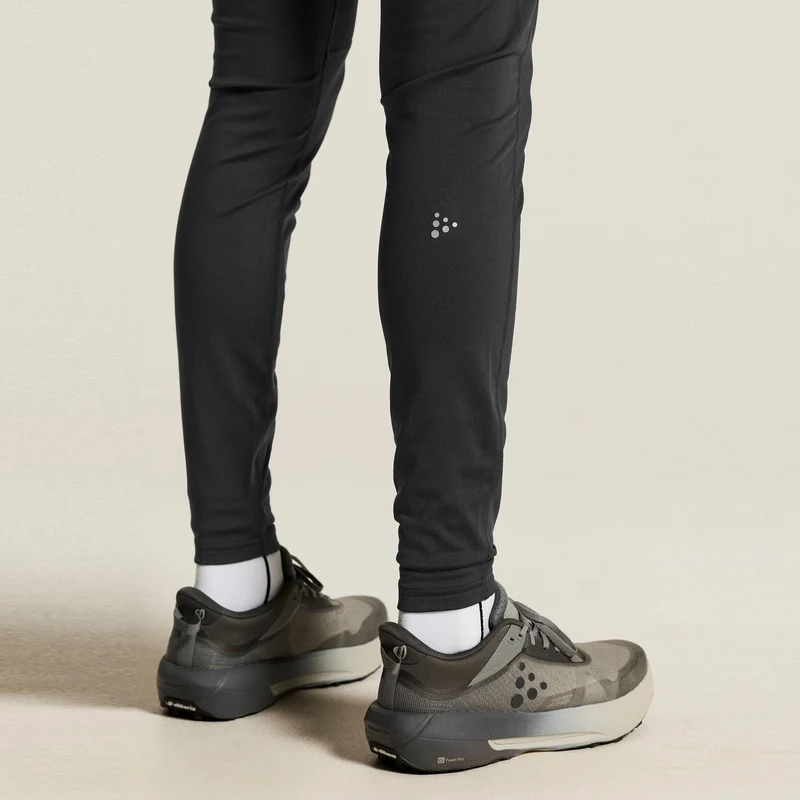 Essence Warm Lauftight Herren - schwarz